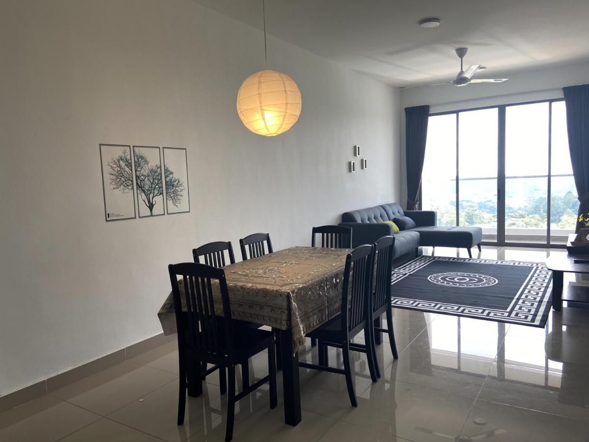 Relax Bear Homestay Танах-Рата Екстер'єр фото