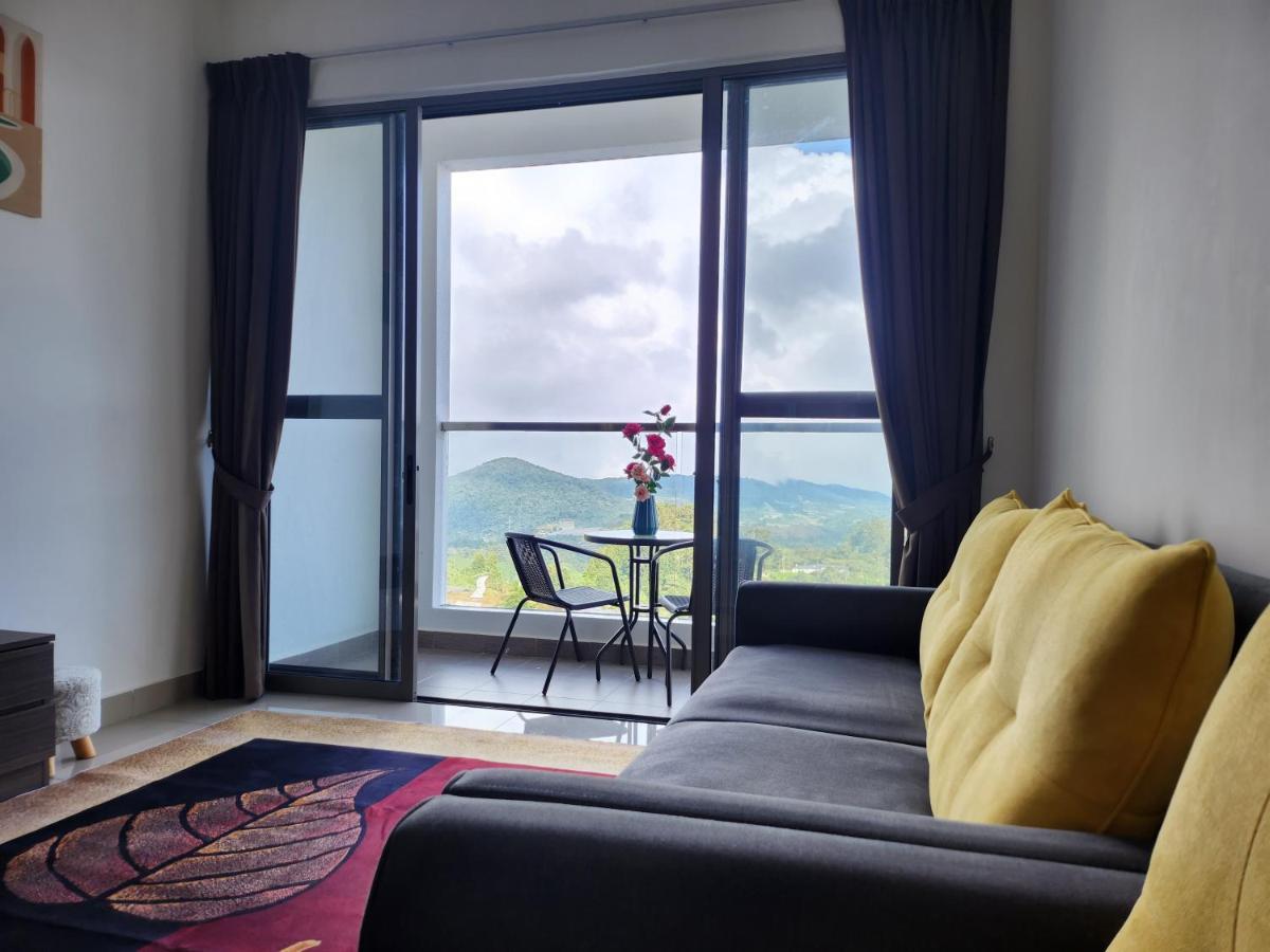 Relax Bear Homestay Танах-Рата Екстер'єр фото