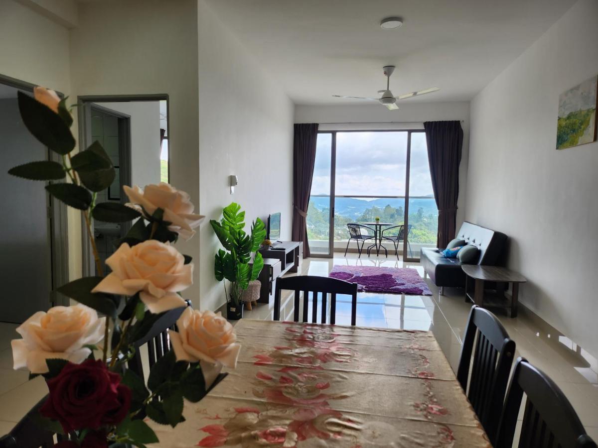 Relax Bear Homestay Танах-Рата Екстер'єр фото