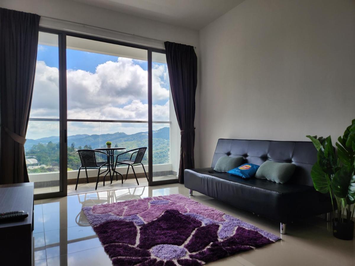 Relax Bear Homestay Танах-Рата Екстер'єр фото