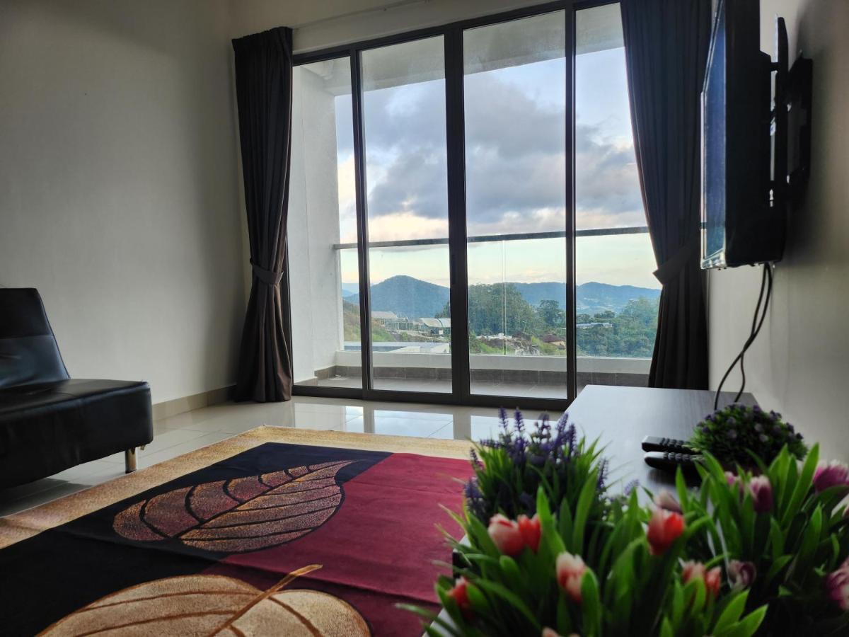 Relax Bear Homestay Танах-Рата Екстер'єр фото