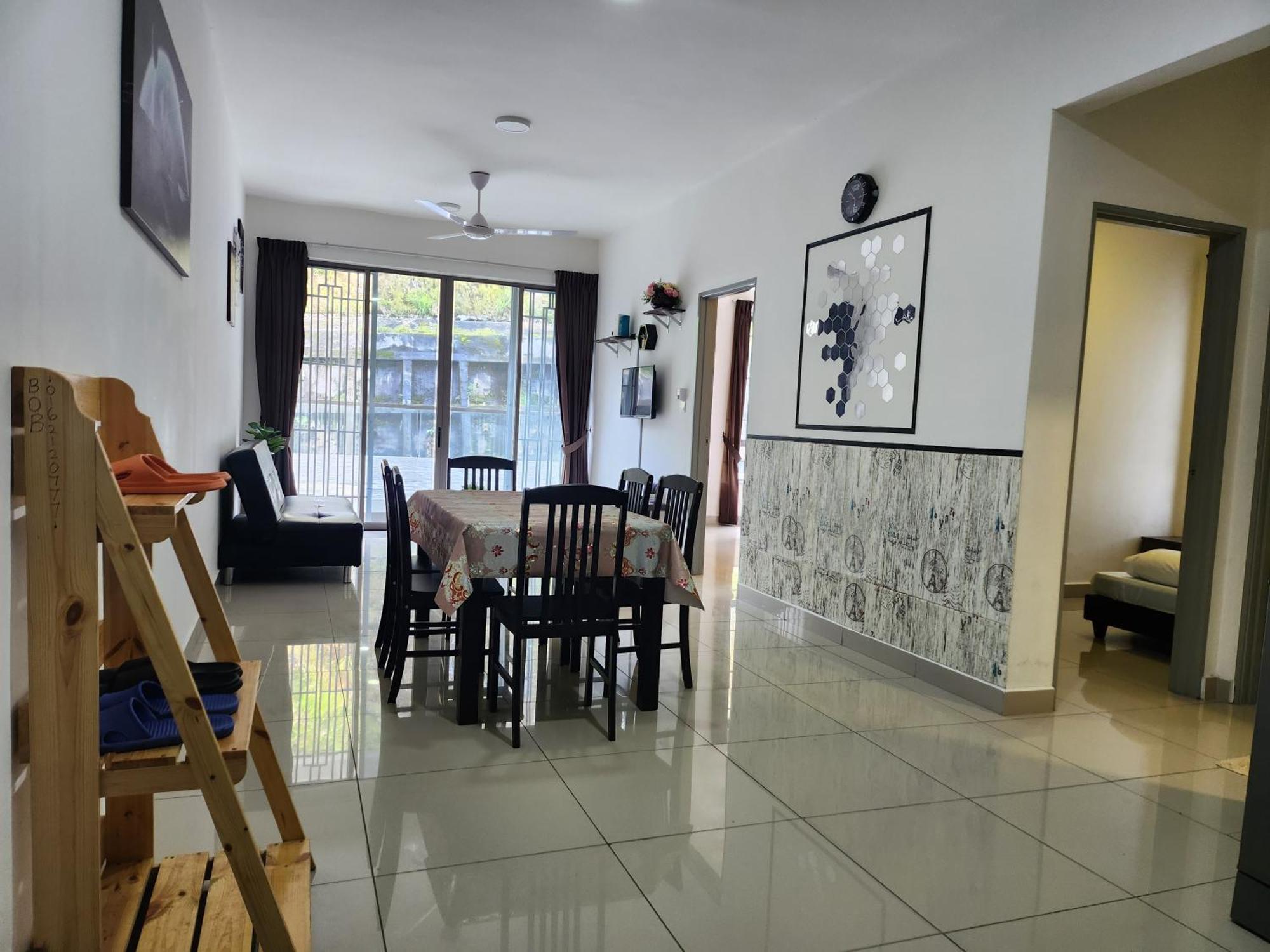 Relax Bear Homestay Танах-Рата Екстер'єр фото