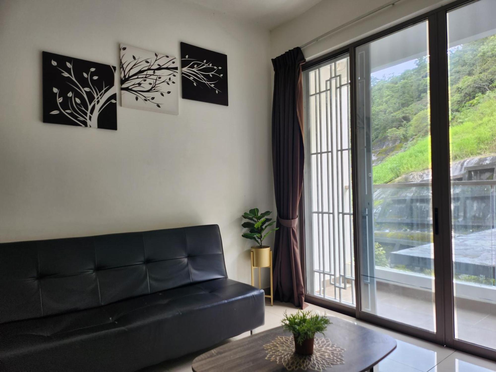 Relax Bear Homestay Танах-Рата Екстер'єр фото