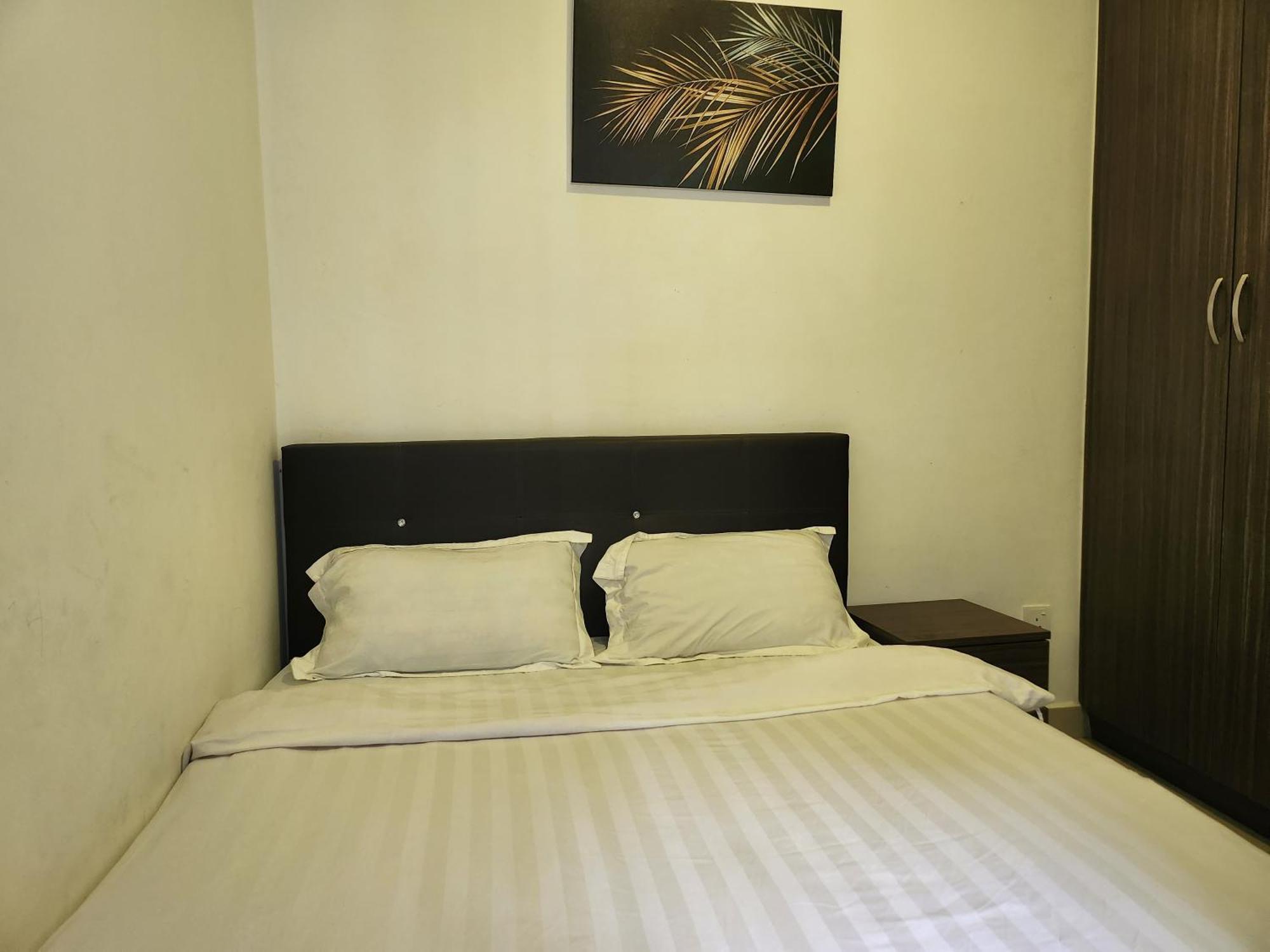 Relax Bear Homestay Танах-Рата Екстер'єр фото