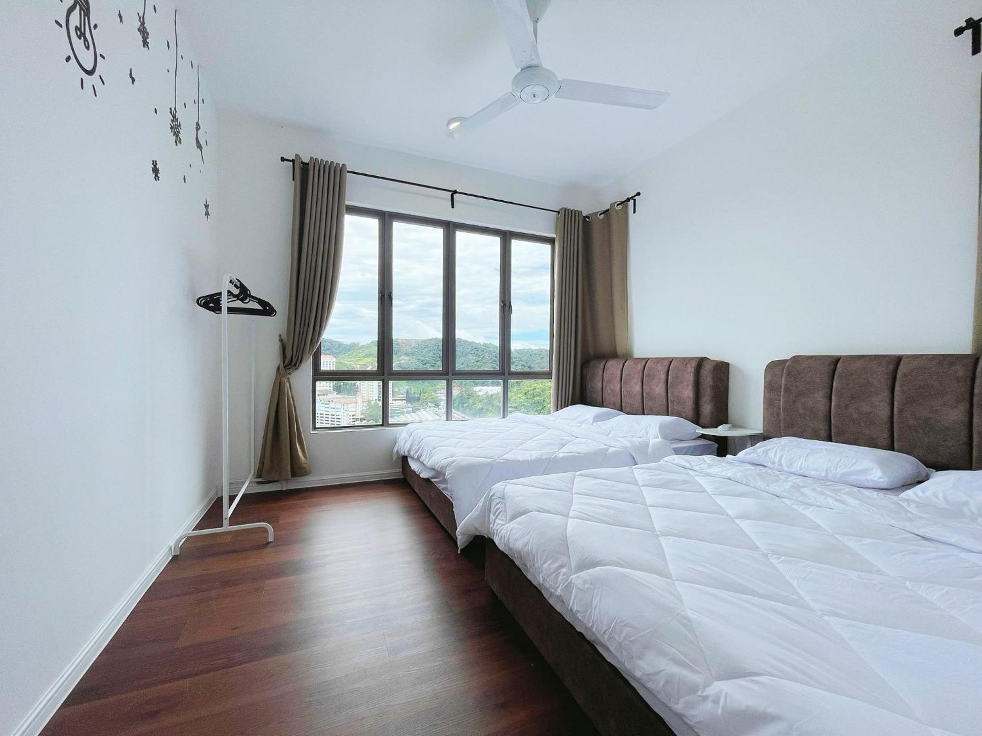 Relax Bear Homestay Танах-Рата Екстер'єр фото